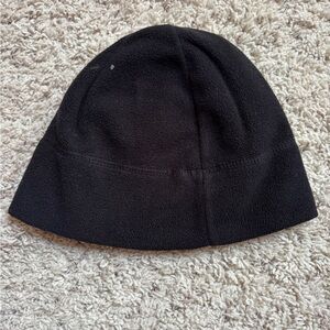 Black Fleece Beanie Hat